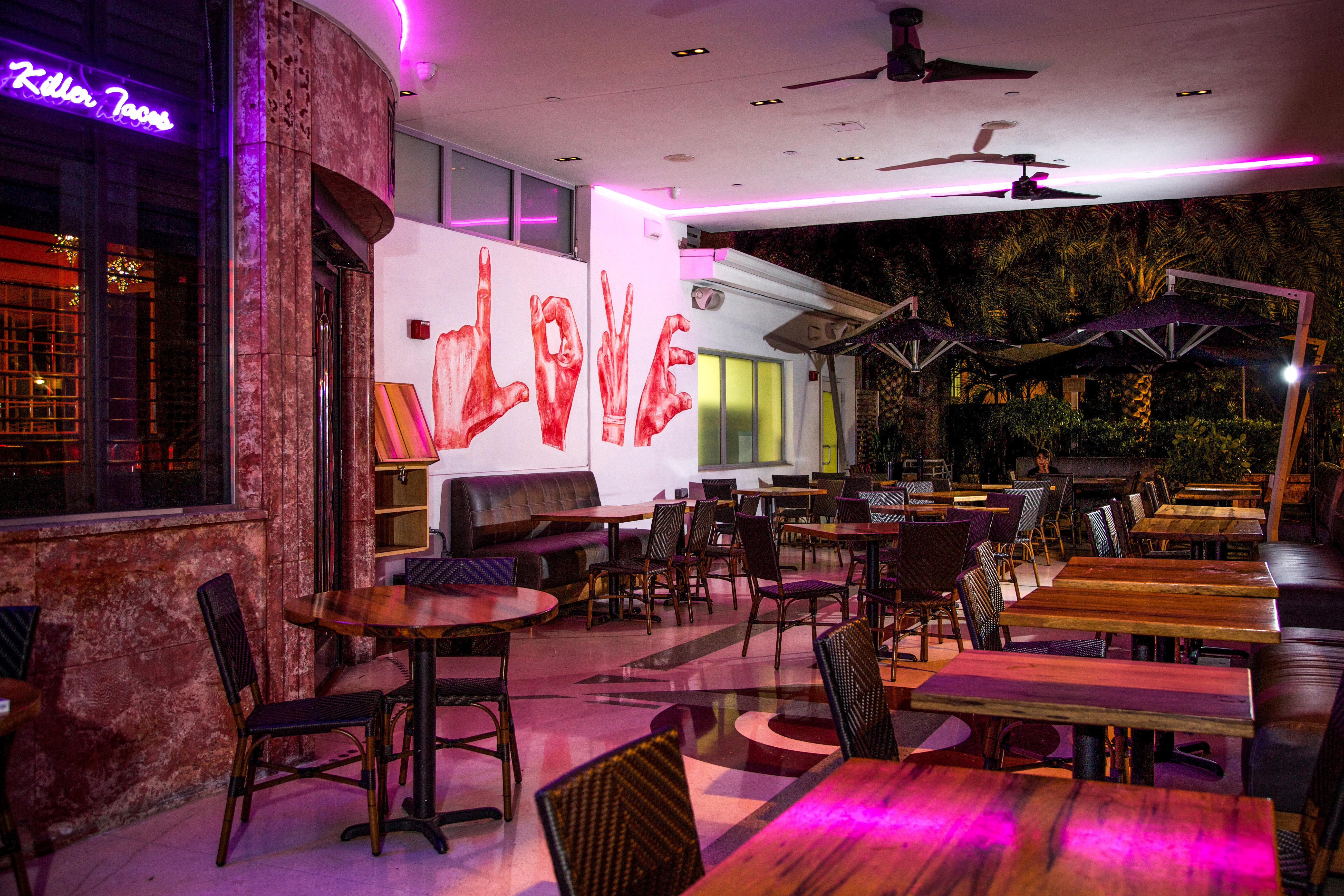 Dream South Beach, By Hyatt Miami Beach Exterior photo